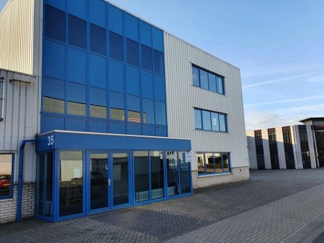 TE HUUR Kantoorruimte Units 17- 306 m² Lichtenvoorde - 0