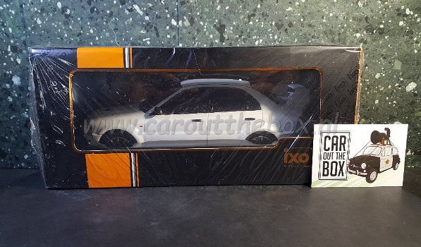 Mitsubishi Lancer RS Evo VI wit 1:18 Ixo V438 - 4