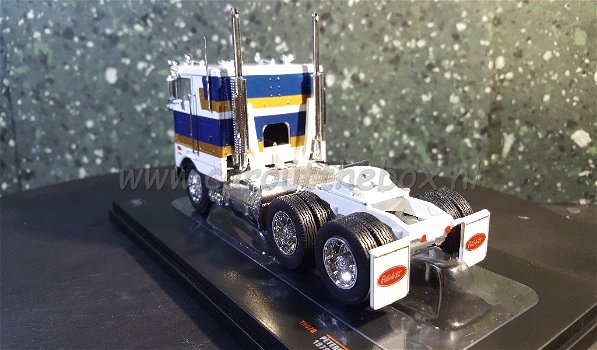 Peterbilt 352 H wit / blauw 1:43 Ixo - 2