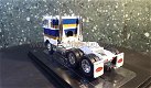 Peterbilt 352 H wit / blauw 1:43 Ixo - 2 - Thumbnail