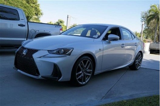 2018 Lexus IS 350 - 3