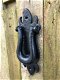 Deurklopper ijzer zwart - als antieke deurklopper, scorpio - 1 - Thumbnail