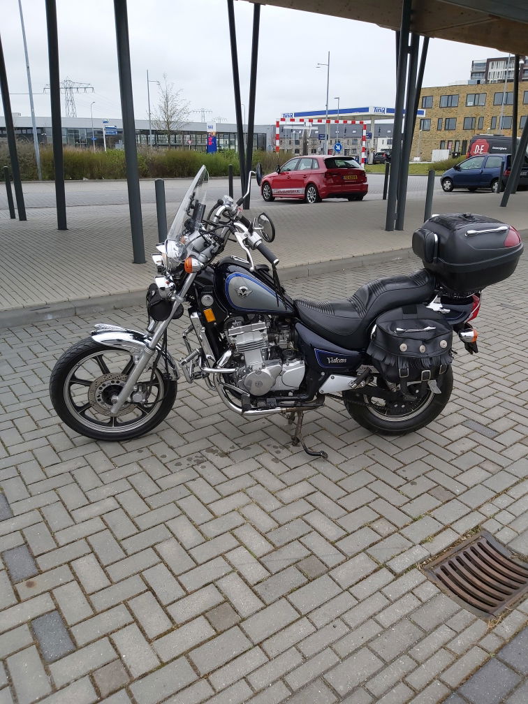 Leuke EN 500 Vulcan 1990 - Afbeelding 2