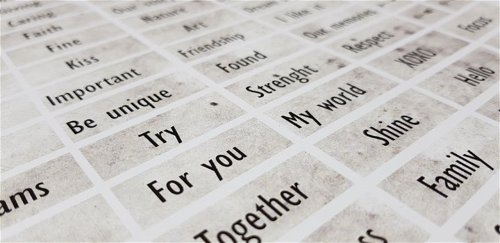 printable words with grey grunge background . uitprintbare woordjes met een grijze achtergrond - 3