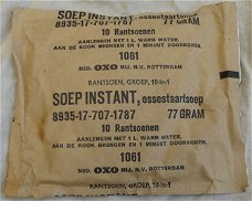 Rantsoen Pakje, GROEP 10-IN-1, Soep Instant Ossestaartsoep, Koninklijke Landmacht, 1961.(Nr.3)