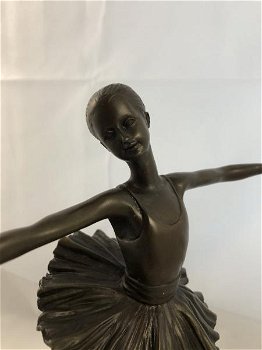 bronzen beeld van een balletdanser-ballet-brons-beeld - 4