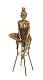 Een bronzen beeld van een dame op barkruk- brons-beeld - 5 - Thumbnail