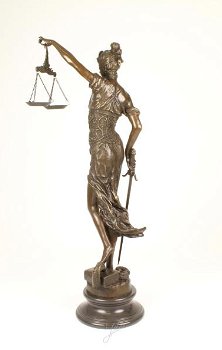 Een XLfors bronzen beeld- Vrouwe Justitia-brons-beeld - 1