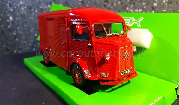Citroen type HY rood 1:24 Welly - 1
