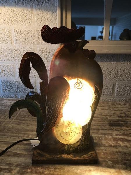 Lamp met haan, decoratief, metaal, mooie lamp, sierlijk. - Afbeelding 3