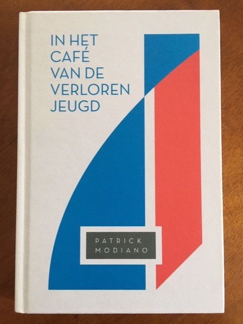 In het café van de verloren jeugd - Patrick Modiano - nr. 1