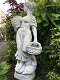 Prachtig wit stenen beeld- staande dame-bloemmanden - 1 - Thumbnail