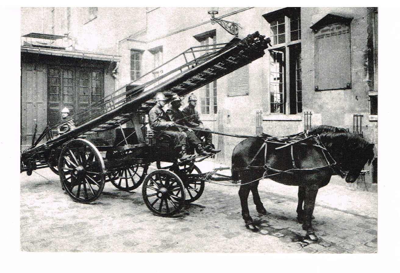 210 La grande échelle des pompiers niet gelopen brandweer uit 1900 (fr3)