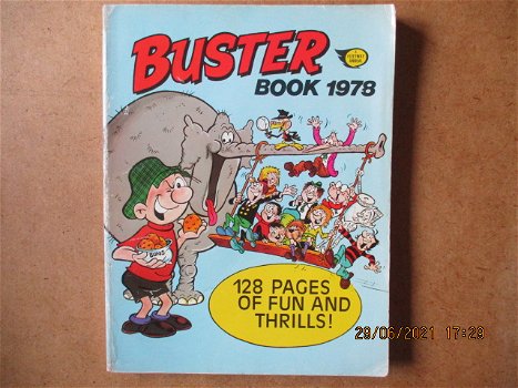 adv4725 buster book engels - 0