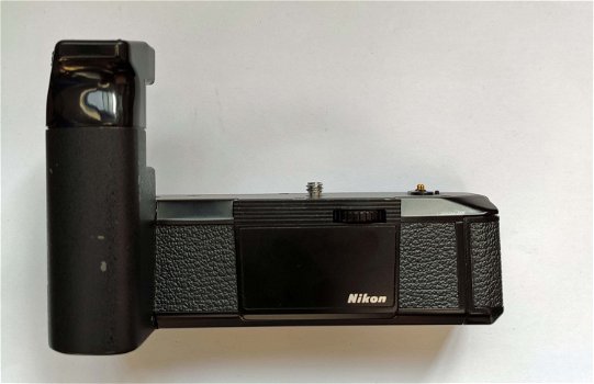 Nikon EM met originele lens, boekje en motor drive in super nieuw staat zonder krasjes - 5