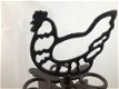 Gietijzeren eihouder met een kip erbovenop,10 houders - 7 - Thumbnail