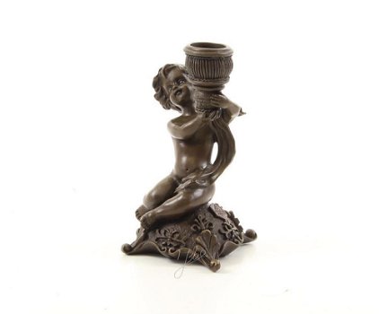 Een bronzen beeld kandelaar, jongen-kaarshouder-houder - 1