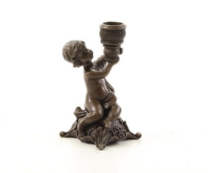 Een bronzen beeld kandelaar, jongen-kaarshouder-houder - 7