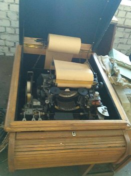 Teletype (TTY) - elektromechanische externe machine - 4