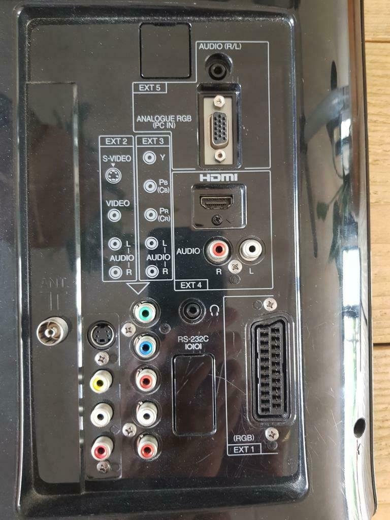 sharp aquos lcd tv met afstandsbediening - Afbeelding 5