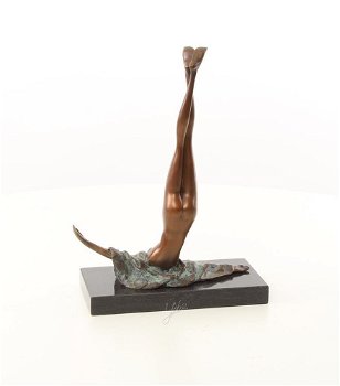 brons beeld/sculptuur-gecamoufleerde vrouw-beeld-kunst - 4