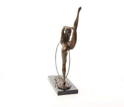 Danseres bronzen beeld-hoelahoep-danser-brons-turnen - 3