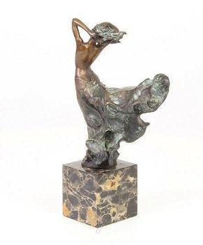 bronzen beel vrouw met een wervelende jurk-brons-deco - 5