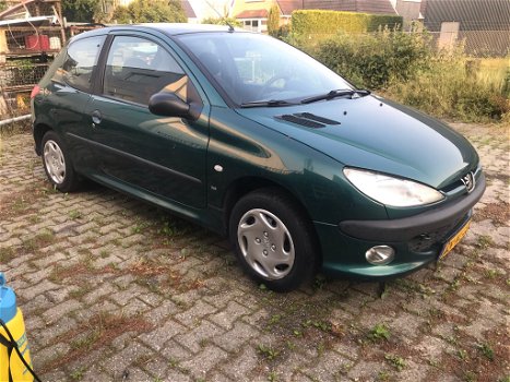 Peugeot 206 benzine met nw APK - 6