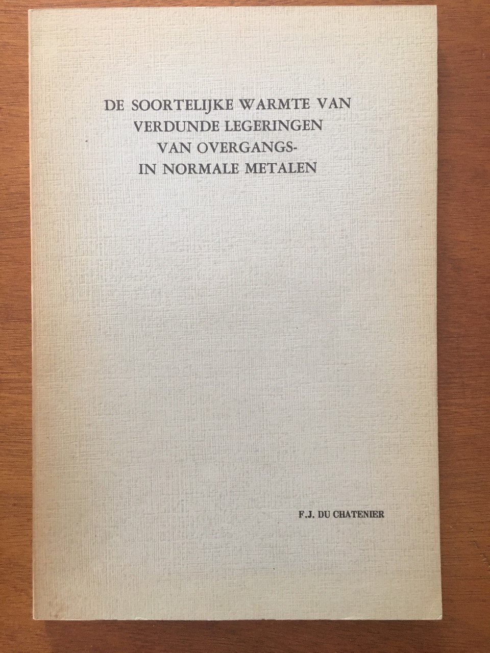 De soortelijke warmte van verdunde legeringen van overgangs- in normale metalen - Chatenier - nr. 1