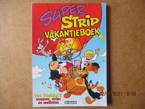 adv4915 super strip vakantieboek 1 - 0