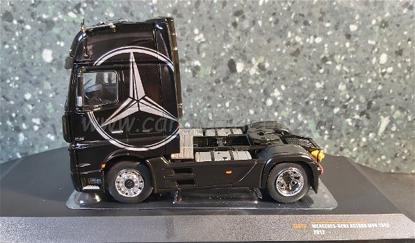 Mercedes-Benz Actros MP4 2012 1:43 Ixo V493 - 0