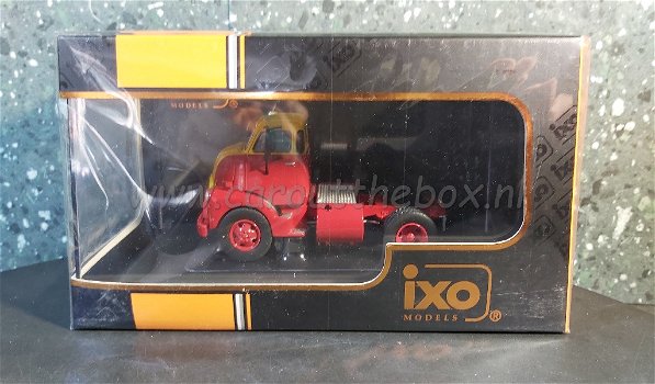 GMC 950 COE 1954 rood/geel 1:43 Ixo - 3