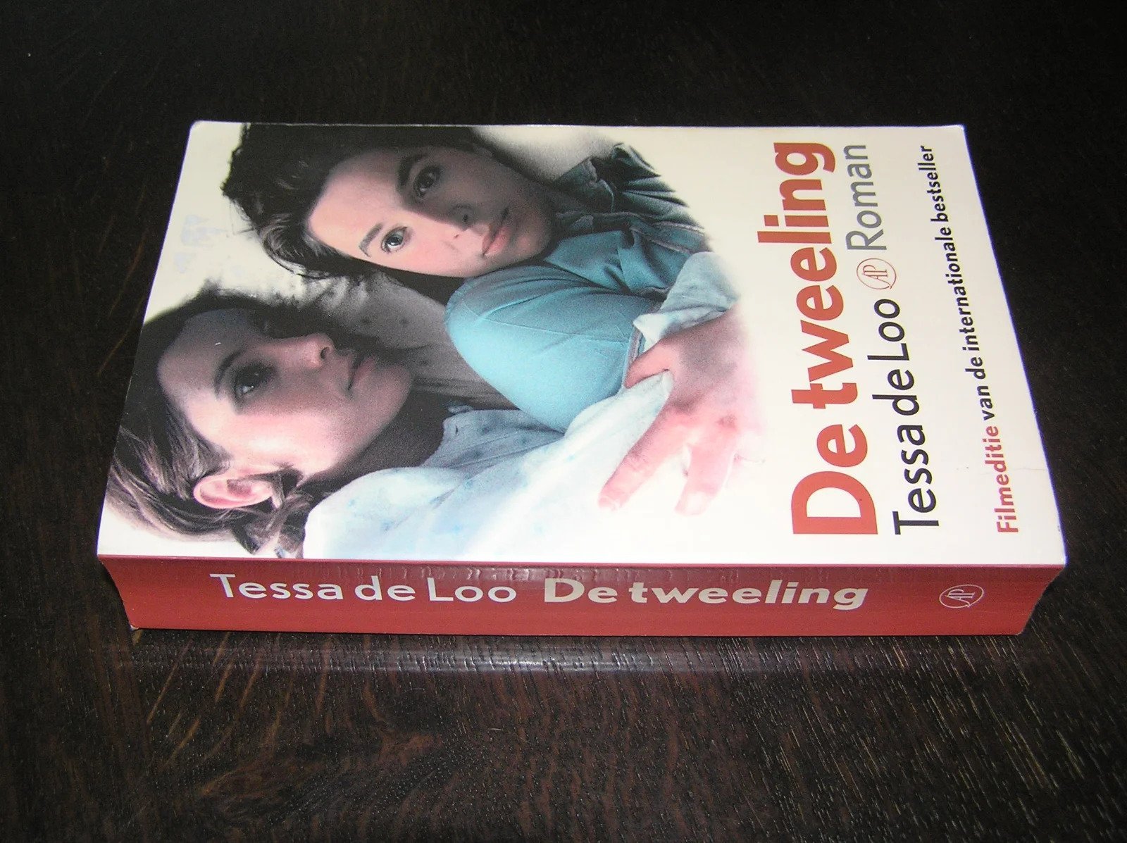 De tweeling- Tessa de Loo - Afbeelding 3