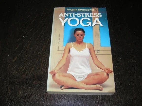 Anti-stress Yoga- Angela Steinacker - nr. 1