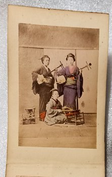 [Japan] Album met 24 foto's van Japanse Vrouwen c.1888 - 0