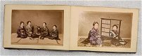 [Japan] Album met 24 foto's van Japanse Vrouwen c.1888 - 4 - Thumbnail