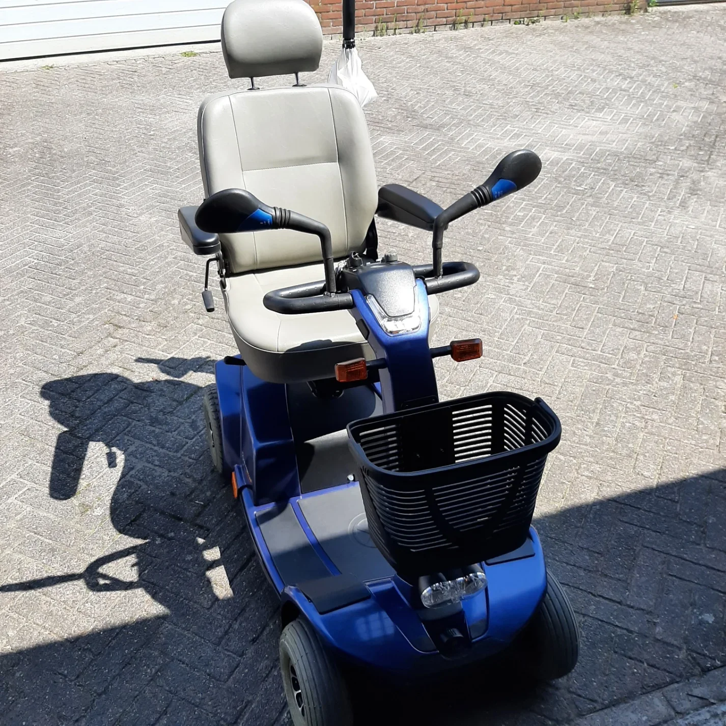 SCOOTMOBIEL TE HUUR - Afbeelding 2