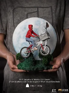 Iron Studios E.T. & Elliot Art Scale 1/10 Deluxe statue