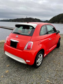 Mijn Fiat 500 is altijd beschikbaar, neem contact met mij op via mijn e-mail. Dankjewel - 5