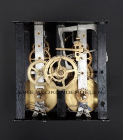 = Mini comtoise uurwerk =45248