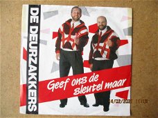 a0095 deurzakkers - geef ons de sleutel maar