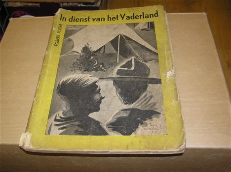 4 boeken uit de Nederlandse Jeugdbibliotheek - 0