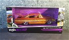 1960 Ford Starliner LOWRIDER 1:26 Maisto - 3 - Thumbnail