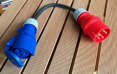 CEE rood 32A e-mobiel laadadapter naar CEE blauw 32A 230V AC