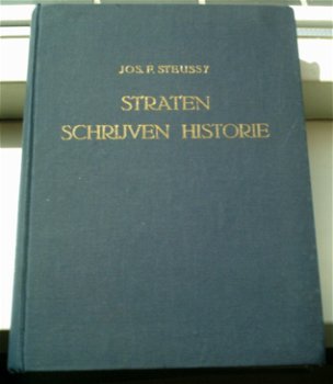Biografisch en historisch stratenboek van Amsterdam, 1951. - 0