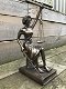 Een beeld van Vrouwe Justitia, zittend, brons-look-kado - 3 - Thumbnail