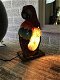 Een metalen lamp in de vorm van een papegaai,paegaai - 4 - Thumbnail