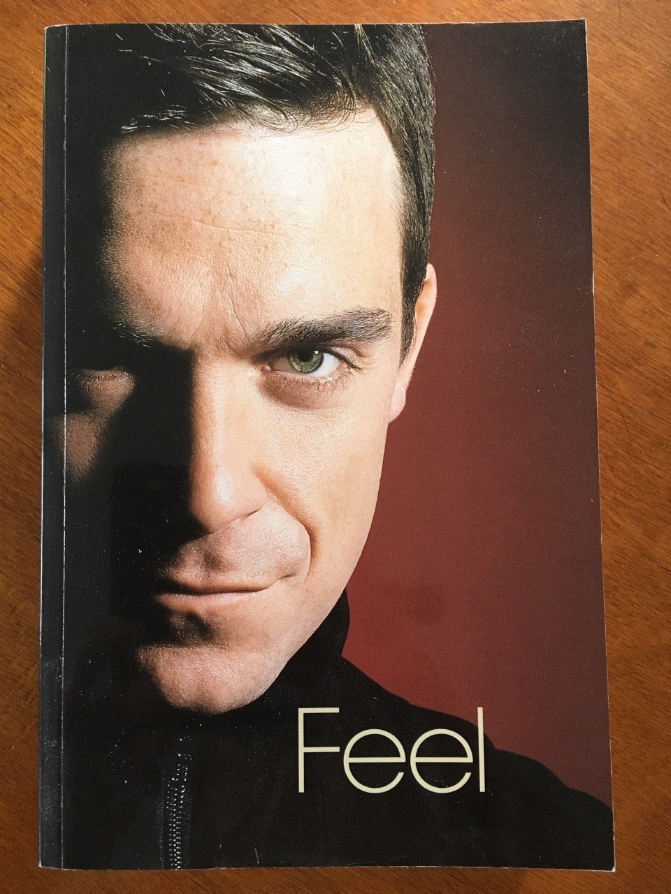 Feel - Robbie Williams - Chris Heath - nr. 1