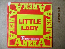 a0574 aneka - little lady