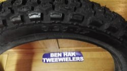 Buitenband Noppen 3.25-17 VEERUBBER 3.25 17 UITVERKOOP !